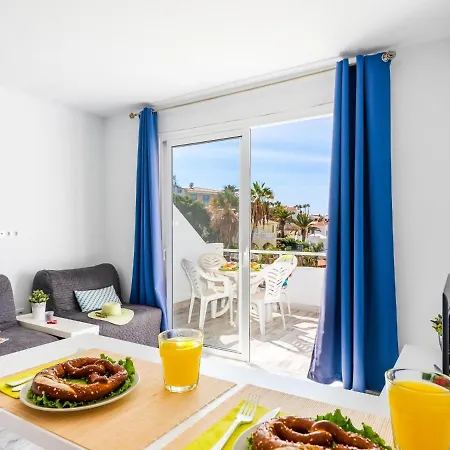 536b Cozy 1 Bedroom, Pool, Terrace, Sun Lounger אדחה