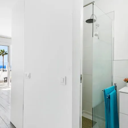 536b Cozy 1 Bedroom, Pool, Terrace, Sun Lounger דירה אדחה