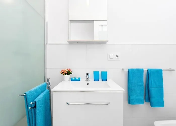 536b Cozy 1 Bedroom, Pool, Terrace, Sun Lounger أذيخي