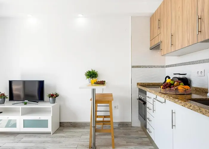 Daire 536b Cozy 1 Bedroom, Pool, Terrace, Sun Lounger *